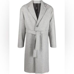 Hevo Gray belted single-breasted coat in Medium/US 38